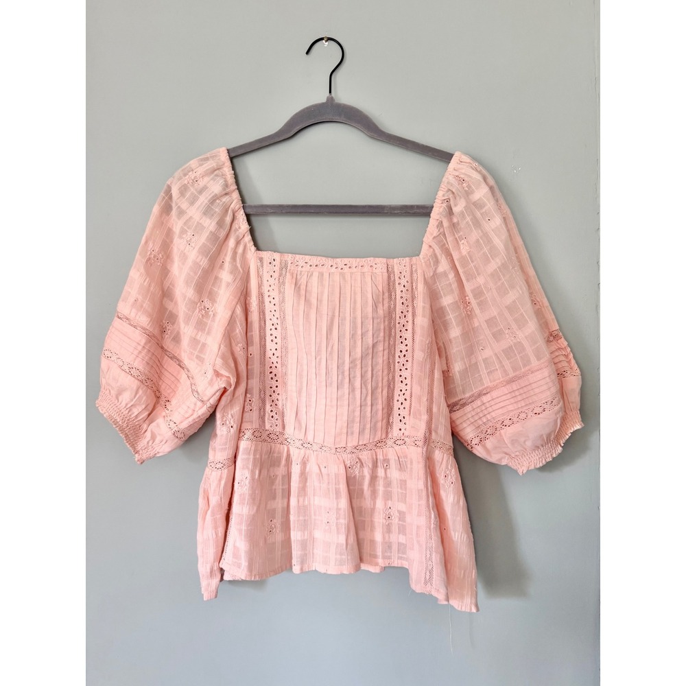 Jennifer & Grace Cotton Eyelet Lace Puff Sleeve Babydoll Blouse Pink Medium NWT
